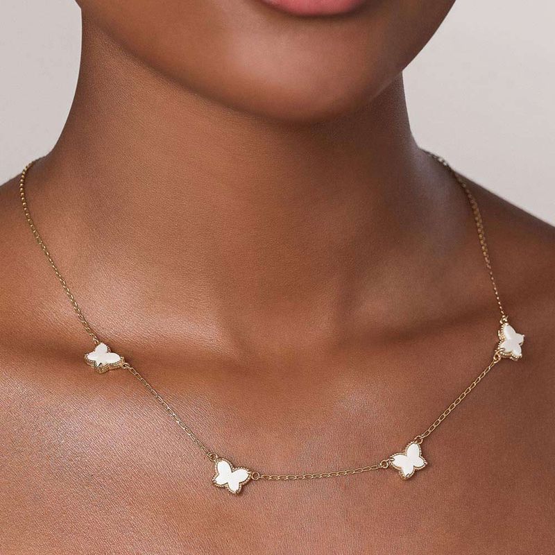 Gargantilla de mariposas con piedras sintéticas